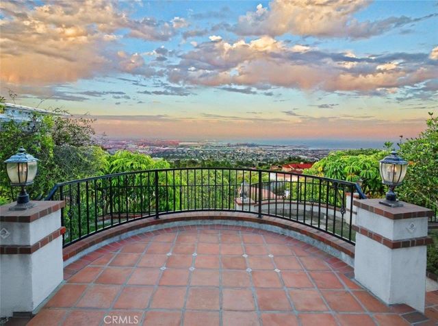 29722 Grandpoint Lane, Rancho Palos Verdes, CA 90275