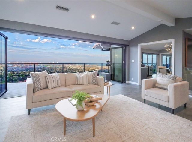 29722 Grandpoint Lane, Rancho Palos Verdes, CA 90275