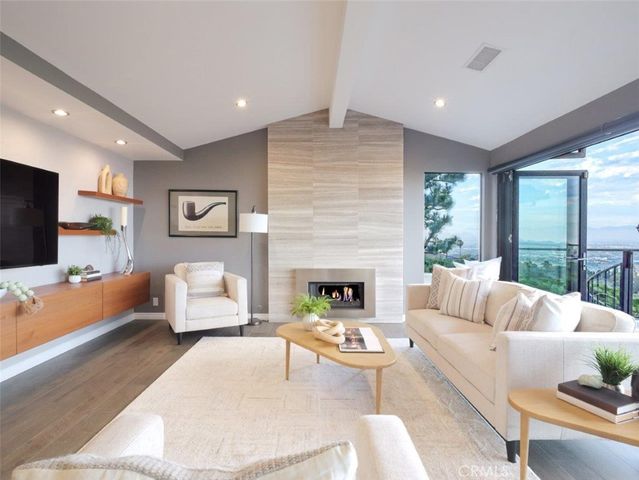 29722 Grandpoint Lane, Rancho Palos Verdes, CA 90275