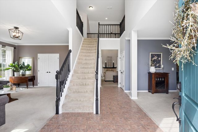 340 TENBY Way, Algonquin, IL 60102