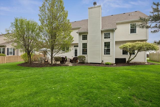 340 TENBY Way, Algonquin, IL 60102