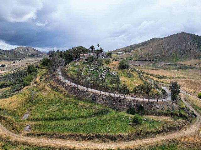 11251 Laurel Avenue, Bloomington, CA 92316