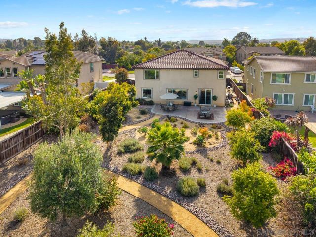 5510 Lipizzaner Cir, Oceanside, CA 92057