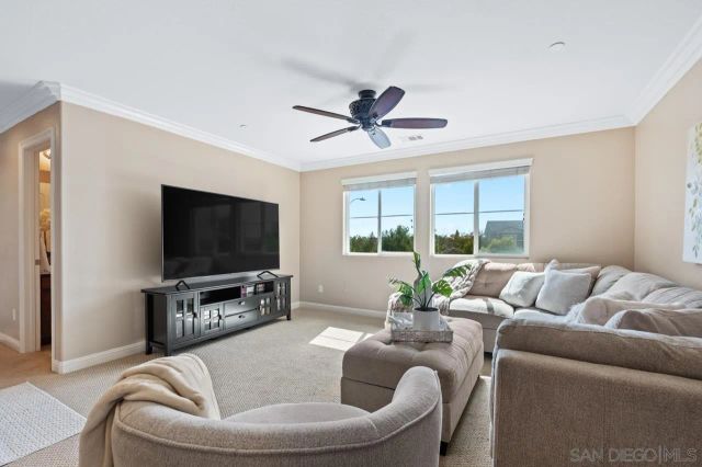 5510 Lipizzaner Cir, Oceanside, CA 92057