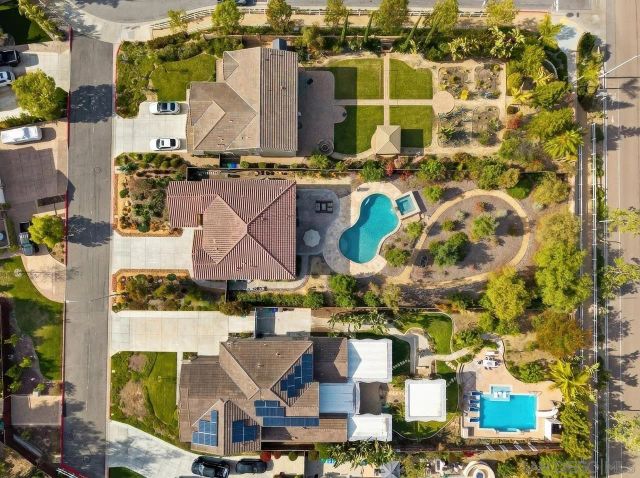 5510 Lipizzaner Cir, Oceanside, CA 92057