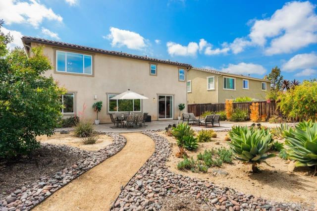 5510 Lipizzaner Cir, Oceanside, CA 92057