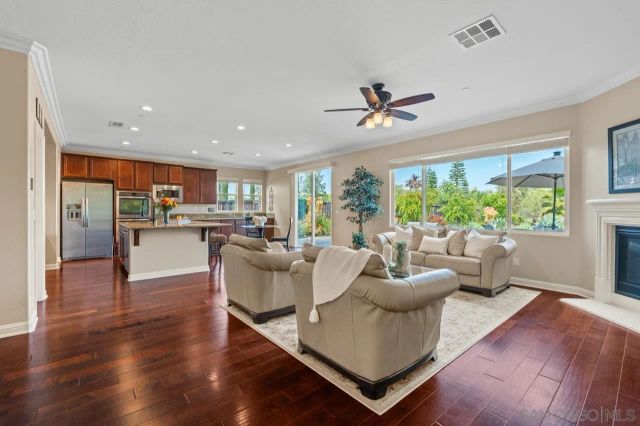 5510 Lipizzaner Cir, Oceanside, CA 92057
