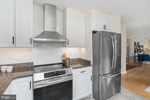 9834 CHERRY TREE LN, Silver Spring, MD 20901