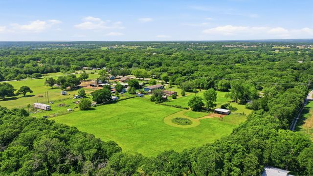 7485 Portwood Road, Azle, TX 76020