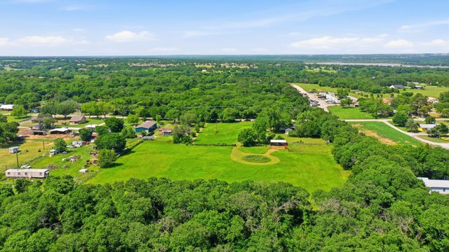 7485 Portwood Road, Azle, TX 76020