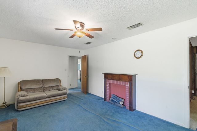 7485 Portwood Road, Azle, TX 76020