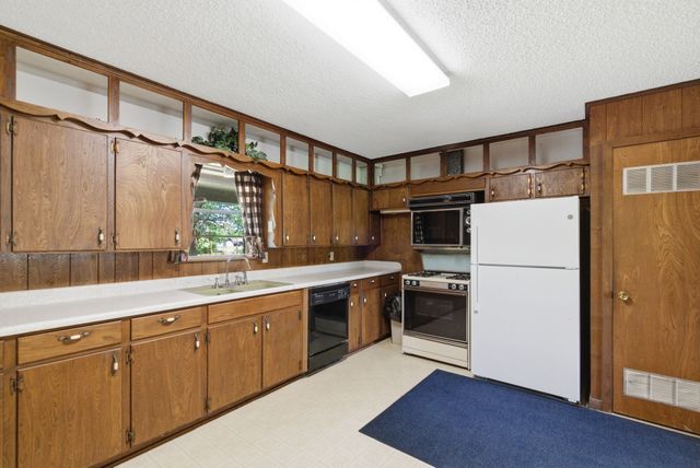 7485 Portwood Road, Azle, TX 76020