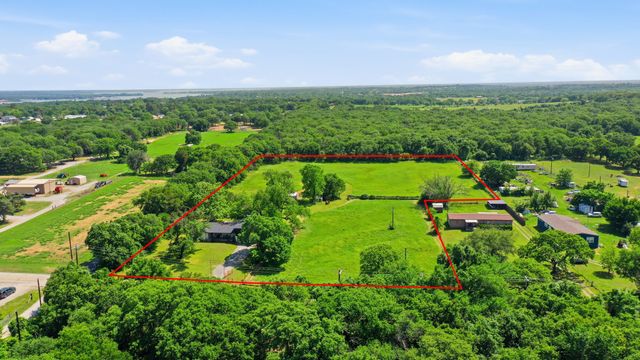 7485 Portwood Road, Azle, TX 76020