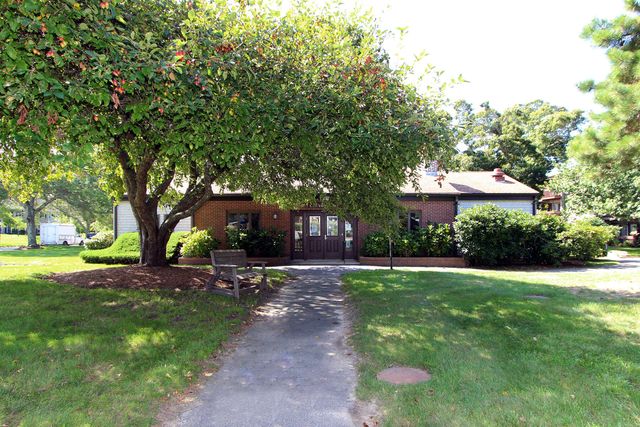 42 Old Colony Way APT 30, Orleans, MA 02653