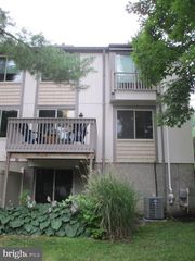 35 EASTFORD CT #35, Baltimore, MD 21234