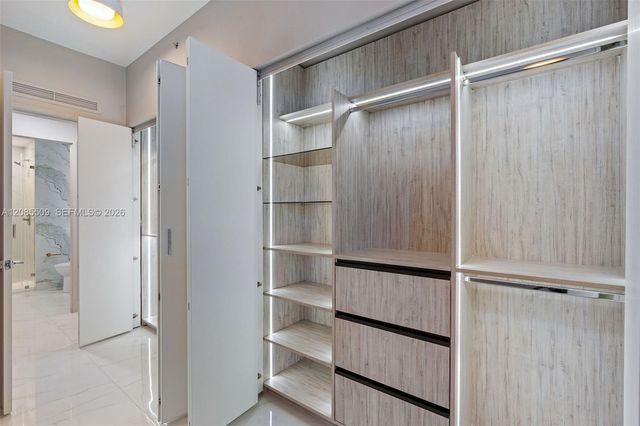 700 NE 24th Street 2206, Miami, FL 33137