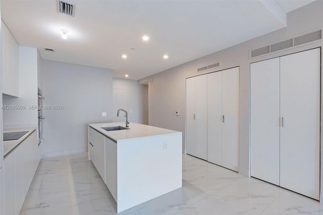 700 NE 24th Street 2206, Miami, FL 33137