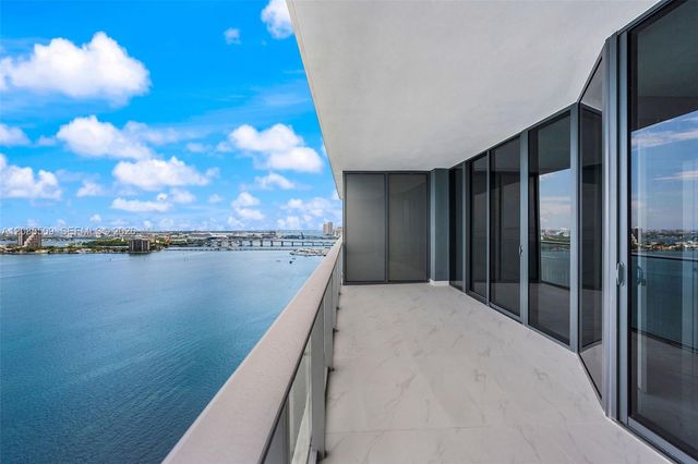700 NE 24th Street 2206, Miami, FL 33137