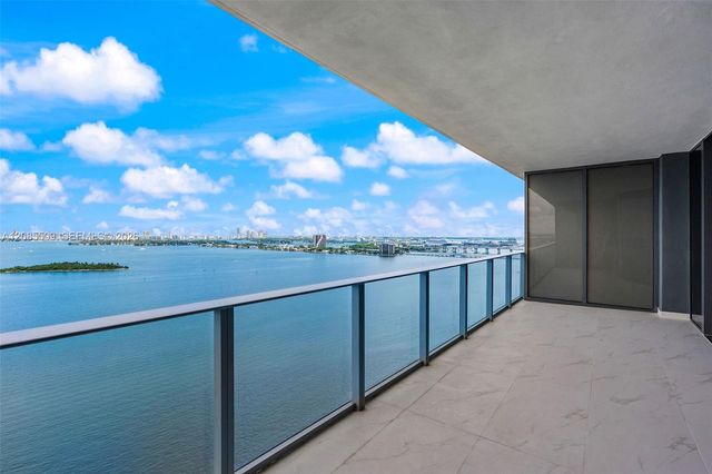 700 NE 24th Street 2206, Miami, FL 33137