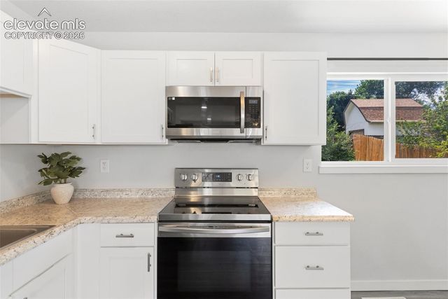 1530 Maxwell Street, Colorado Springs, CO 80906