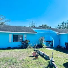 182 NE JETTIE Terrace, Port St. Lucie, Port St Lucie, FL 34983