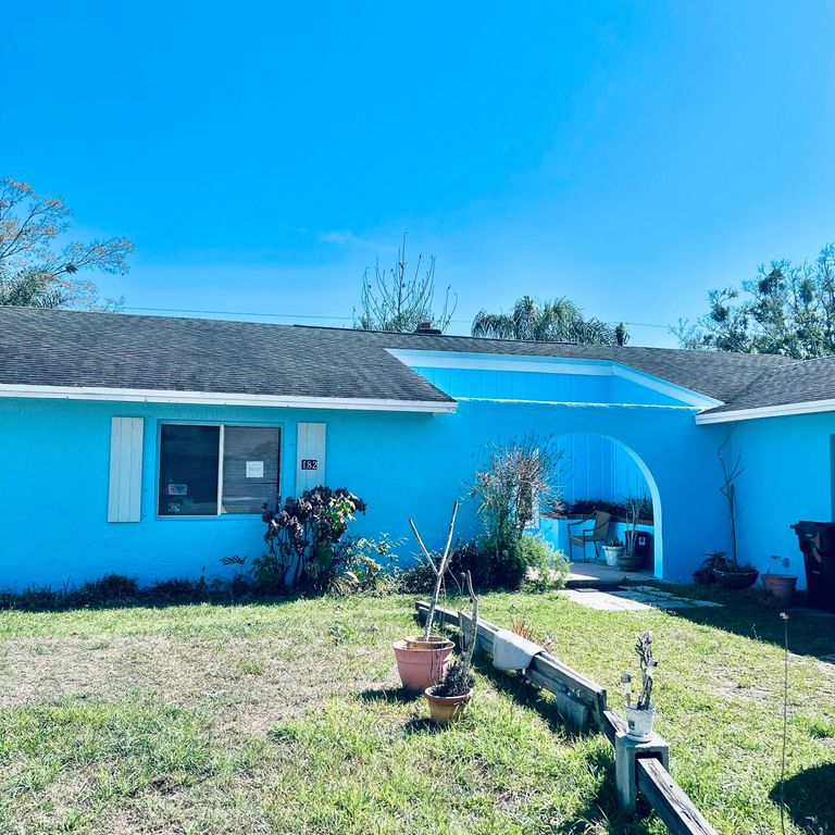 182 NE JETTIE Terrace, Port St. Lucie, Port St Lucie, FL 34983