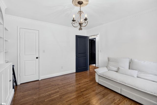 131 Woodridge Drive, Spartanburg, SC 29301