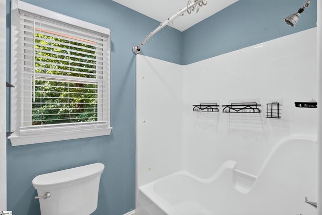 131 Woodridge Drive, Spartanburg, SC 29301