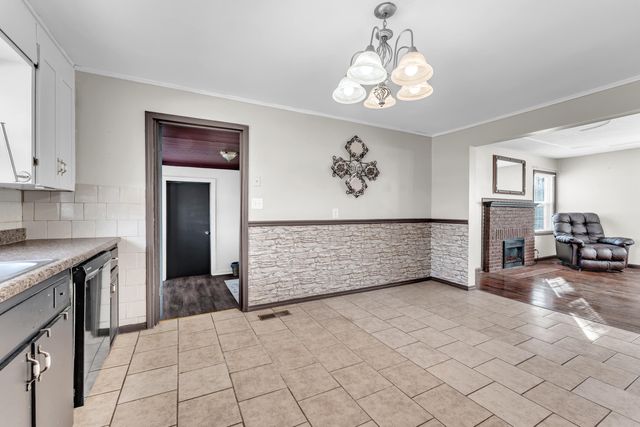 401 E Wayland Street, Springfield, MO 65807