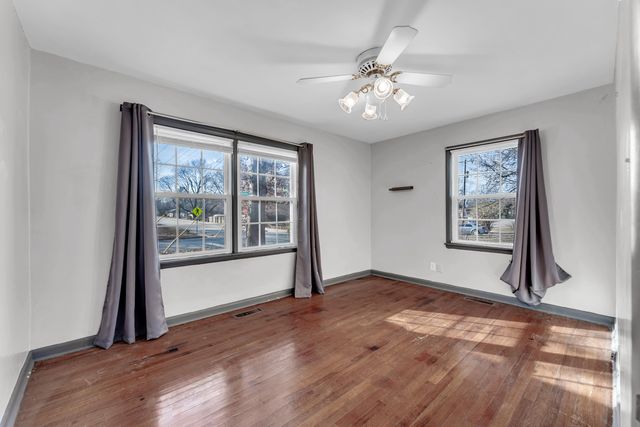 401 E Wayland Street, Springfield, MO 65807