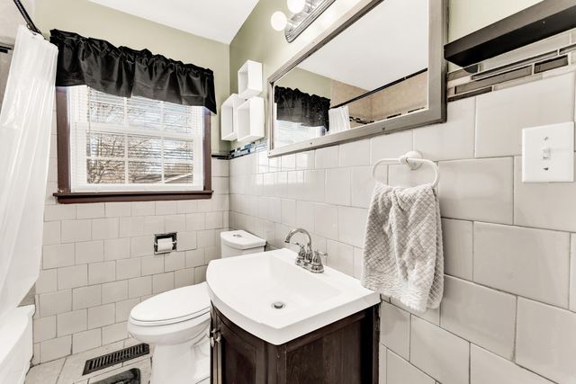 401 E Wayland Street, Springfield, MO 65807