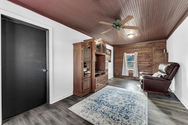 401 E Wayland Street, Springfield, MO 65807