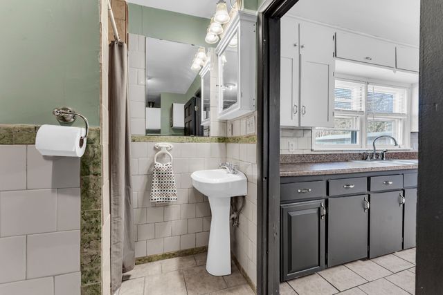 401 E Wayland Street, Springfield, MO 65807