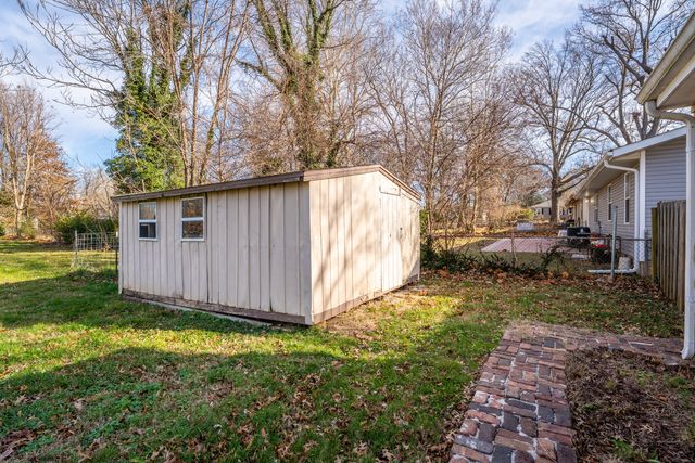 401 E Wayland Street, Springfield, MO 65807