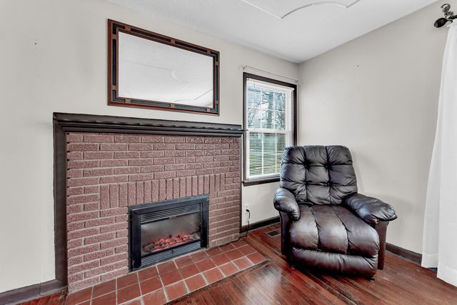 401 E Wayland Street, Springfield, MO 65807