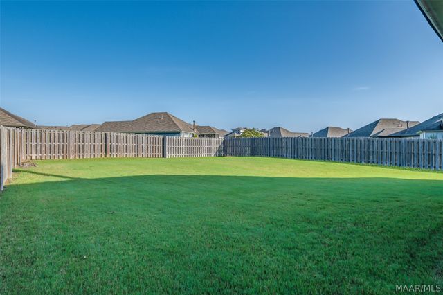 9313 CRESCENT LODGE Circle, Pike Road, AL 36064