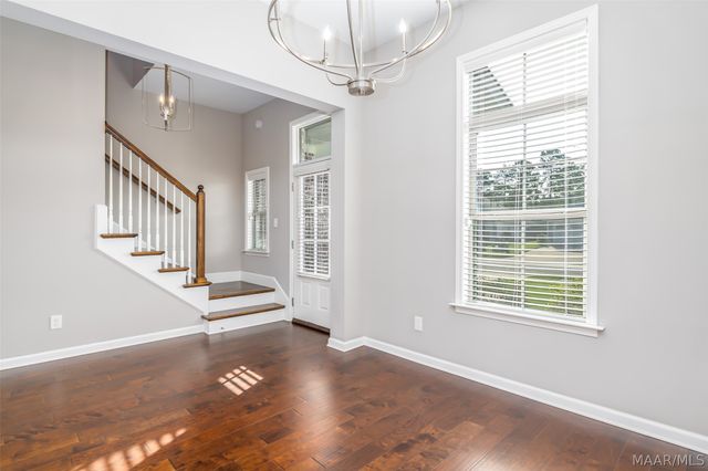 9313 CRESCENT LODGE Circle, Pike Road, AL 36064