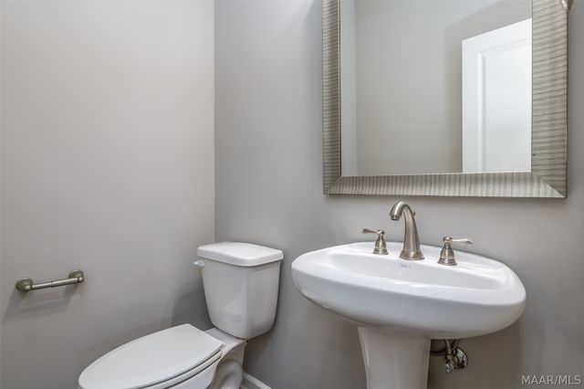 9313 CRESCENT LODGE Circle, Pike Road, AL 36064
