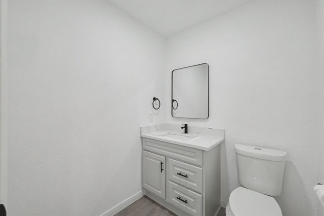 11 Hardy Hollow Drive, New Waverly, TX 77358