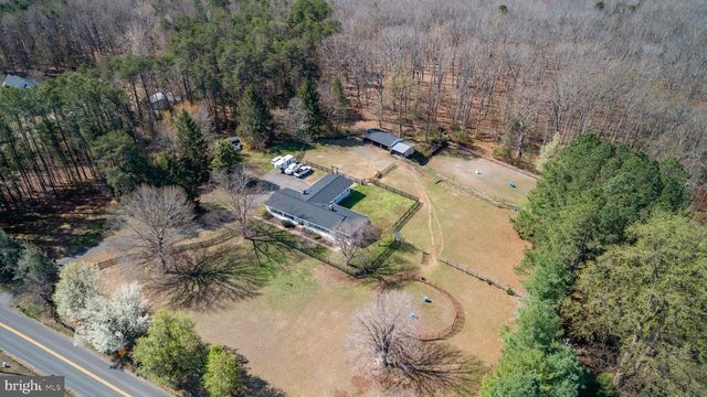 10122 ELYS FORD RD, Fredericksburg, VA 22407