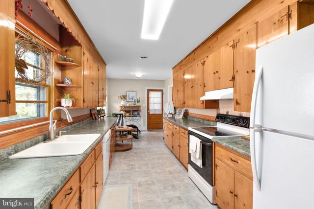 10122 ELYS FORD RD, Fredericksburg, VA 22407