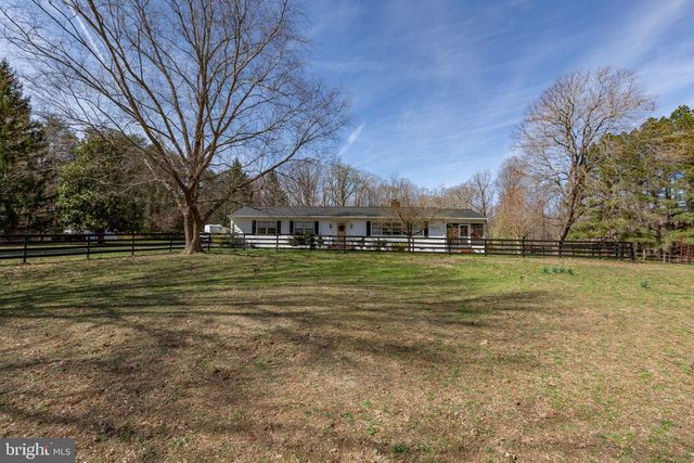 10122 ELYS FORD RD, Fredericksburg, VA 22407