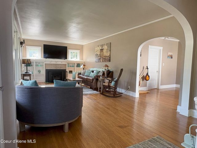 429 McKinley Ave, Kellogg, ID 83837