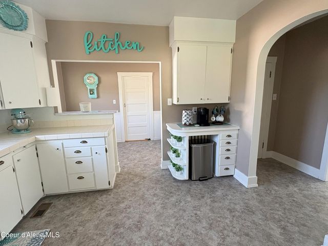 429 McKinley Ave, Kellogg, ID 83837