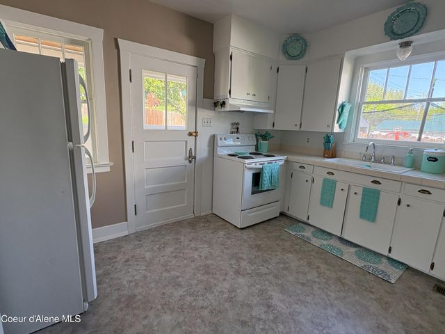429 McKinley Ave, Kellogg, ID 83837
