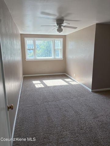 429 McKinley Ave, Kellogg, ID 83837