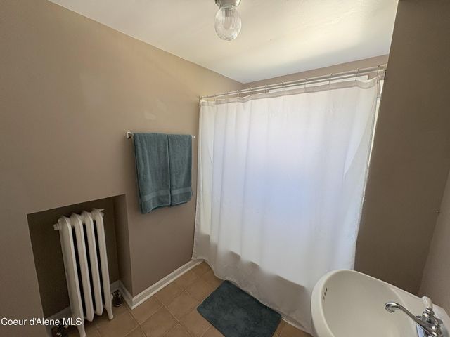 429 McKinley Ave, Kellogg, ID 83837