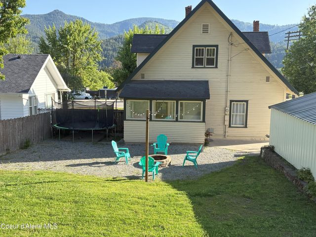 429 McKinley Ave, Kellogg, ID 83837