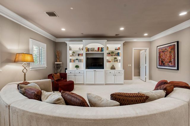 9018 Bace Drive, Houston, TX 77055