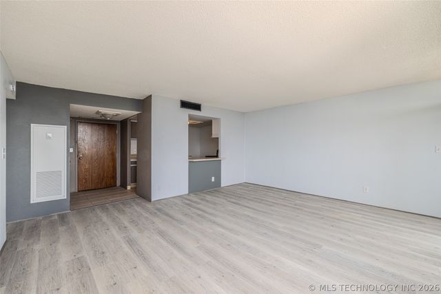 410 W 7th Street 1729, Tulsa, OK 74119